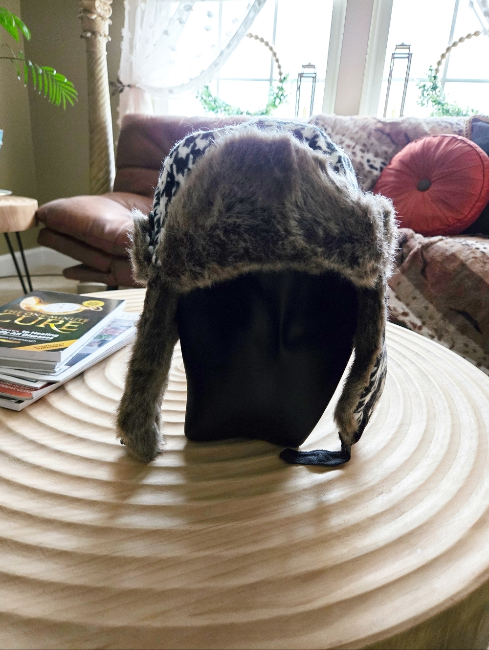 D&Y Houndstooth Trapper Hat Faux Fur Trim Bomber Hat OS
